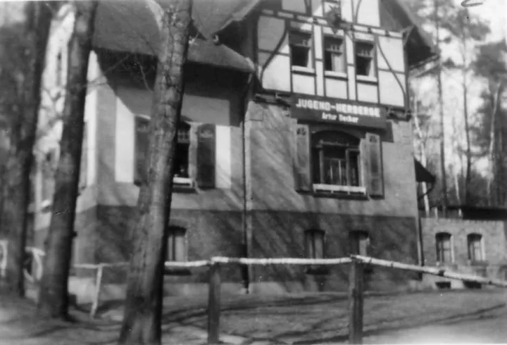 Jugendherberge „Artur Becker" — Foto 1